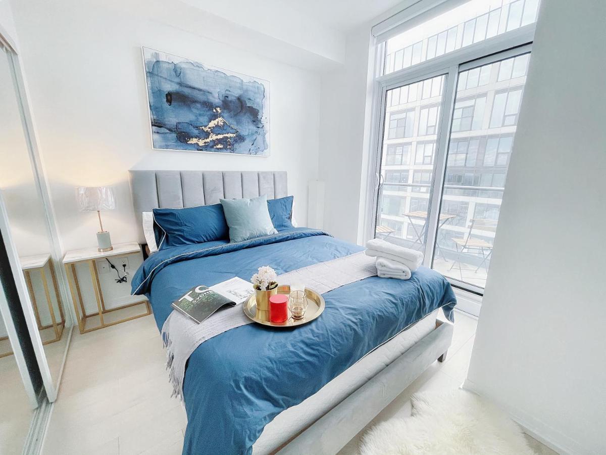 Boutique Penthouse-live In The Sky With Amazing Lakeview! Downtown Toronto!b *