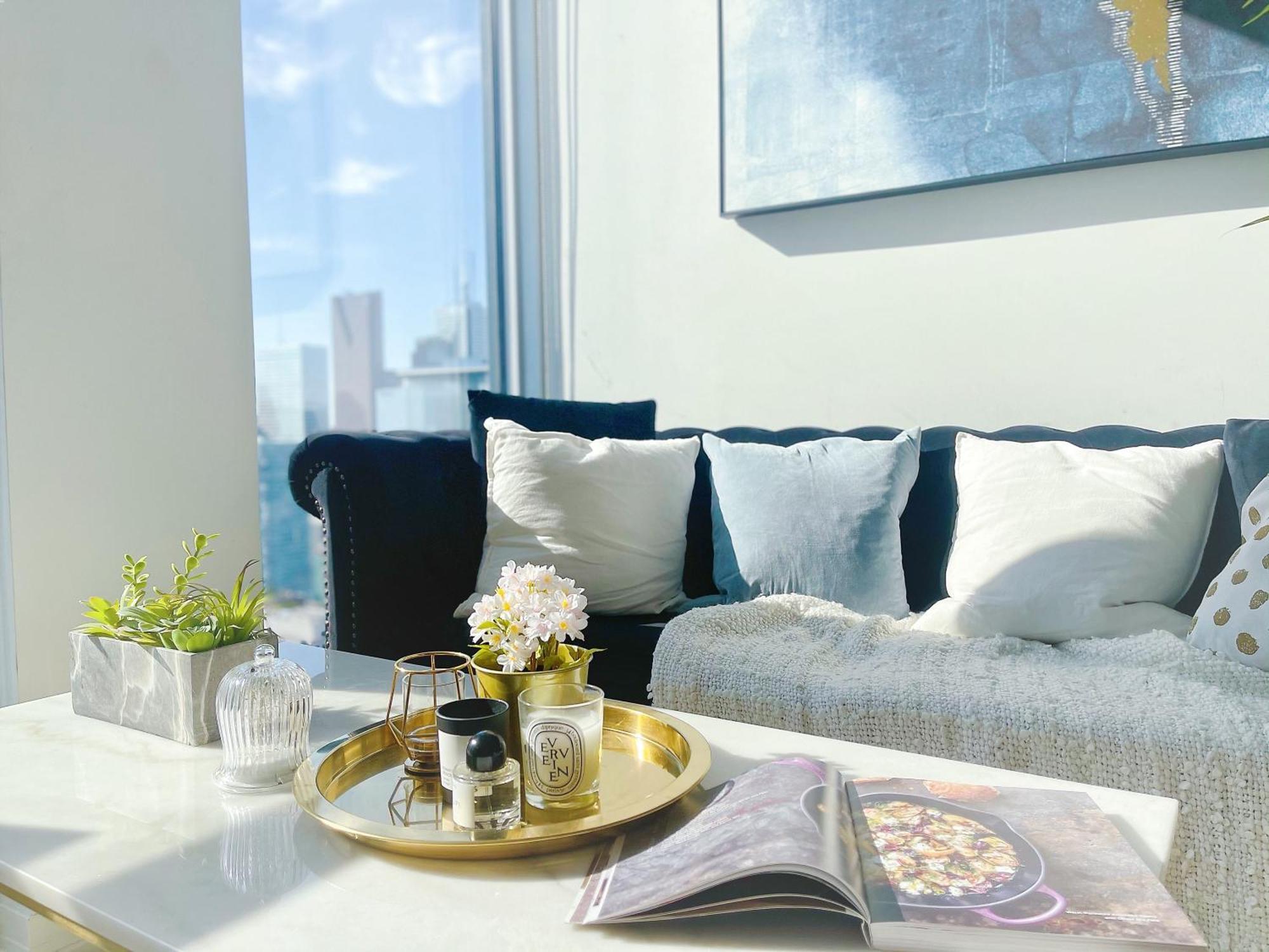 Apartment Boutique Penthouse-live In The Sky With Amazing Lakeview! Downtown Toronto!b Toronto