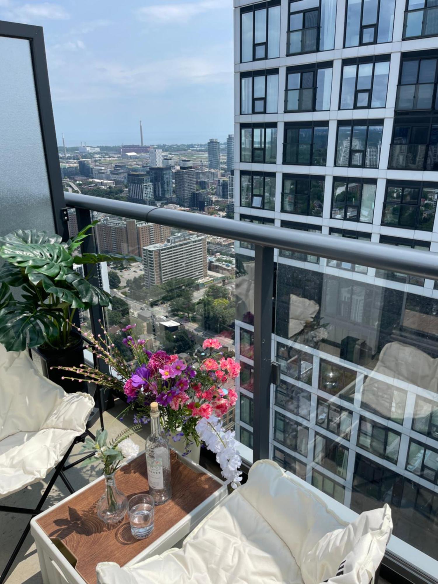 Apartment Boutique Penthouse-live In The Sky With Amazing Lakeview! Downtown Toronto!b *